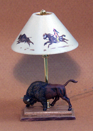 Buffalo Hunt Lamp